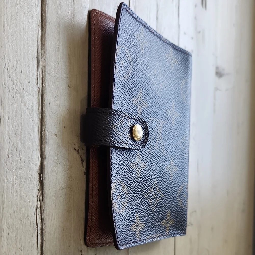 Louis Vuitton Monogram Brown Small Agenda - Picture 11 of 11